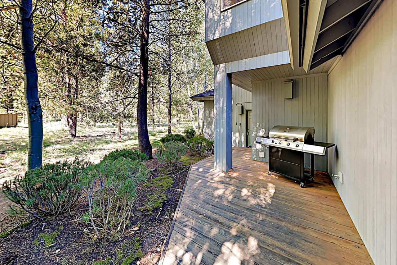 Tree Branch Cabin Sunriver Exterior photo